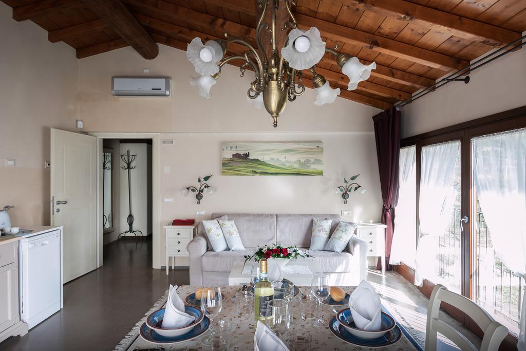 Corte Dei Soavi Suites - Apartments Soave  Oda fotoğraf